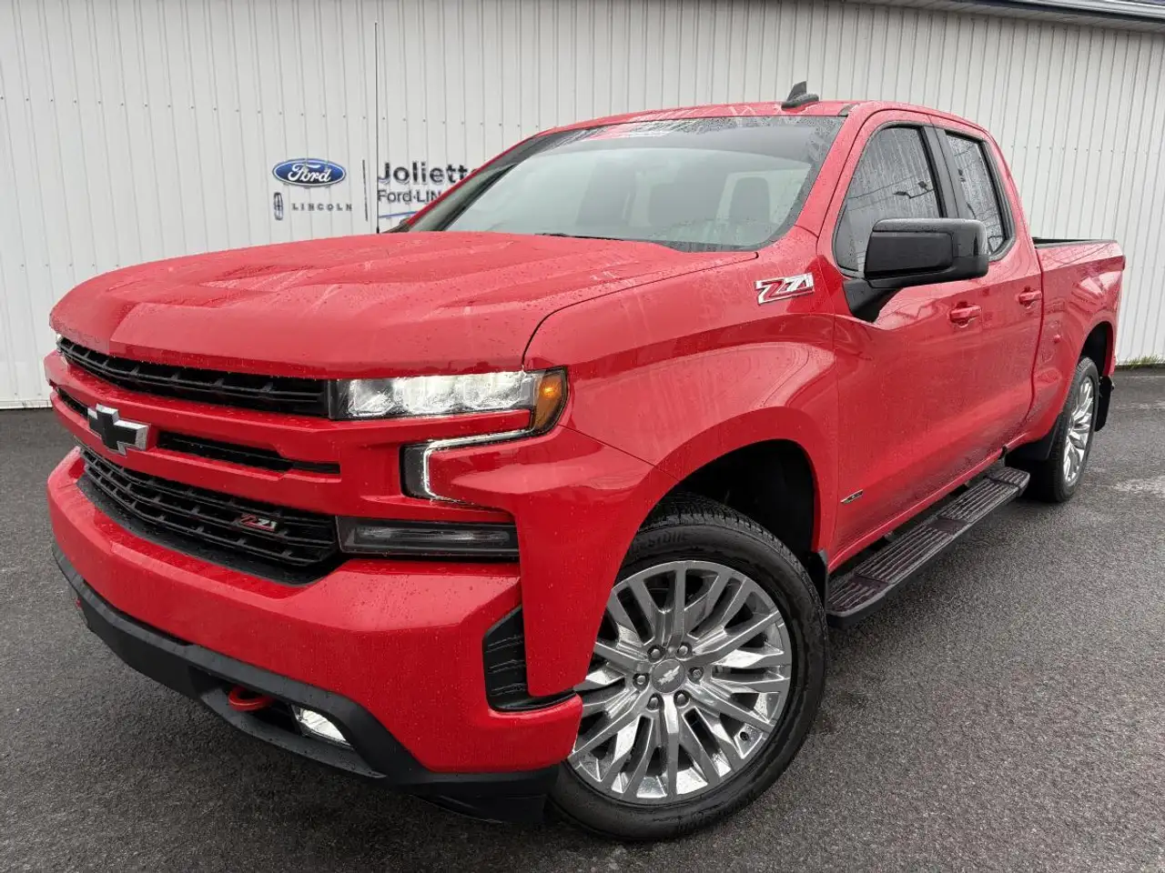 Chevrolet Silverado 1500 photo Chevrolet Silverado 1500