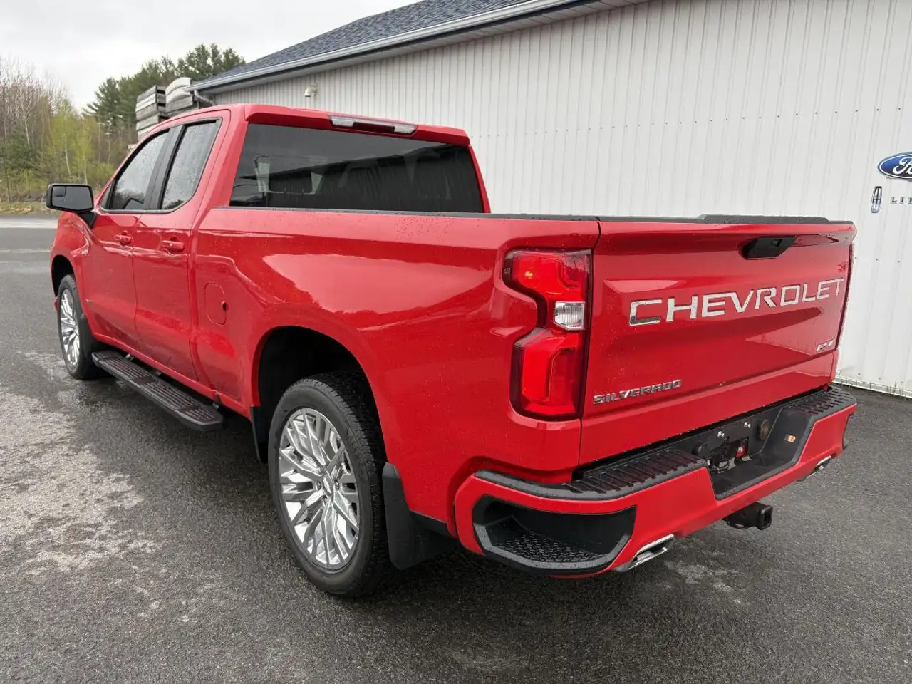 Chevrolet Silverado 1500 photo Chevrolet Silverado 1500