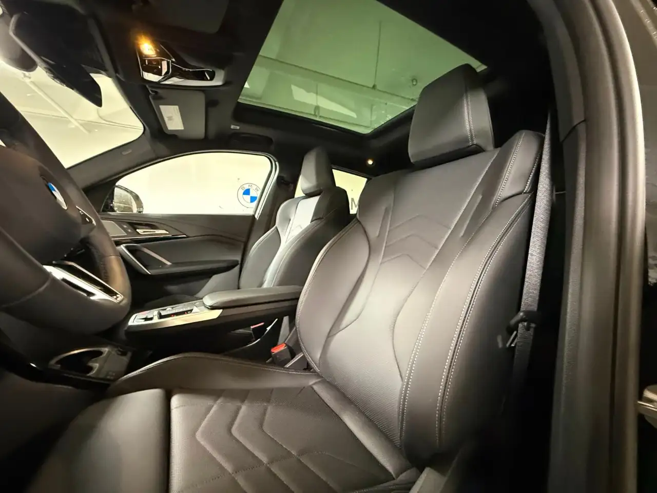 BMW X2 photo BMW X2