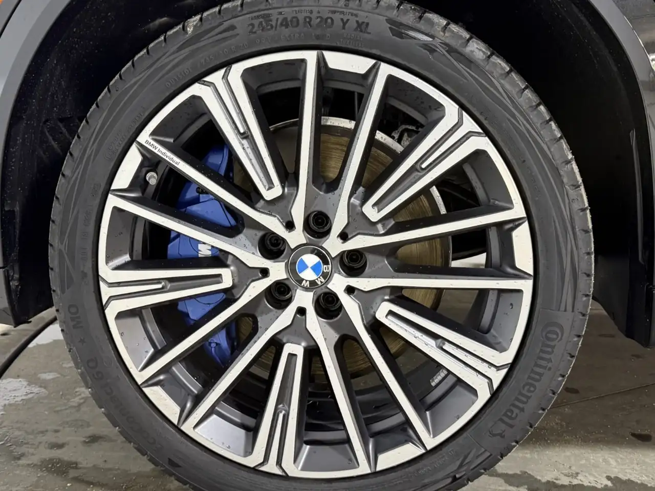 BMW X2 photo BMW X2
