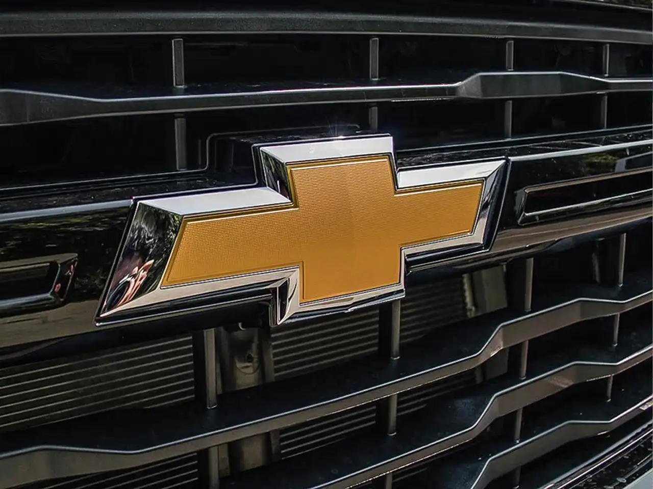 Chevrolet Silverado 2500 photo Chevrolet Silverado 2500