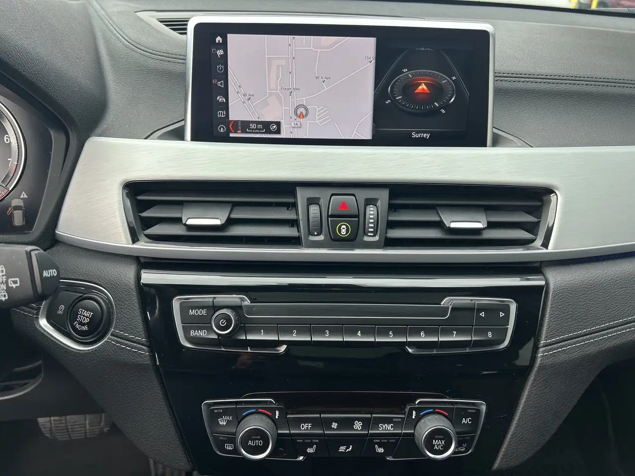 BMW X1 снимка BMW X1