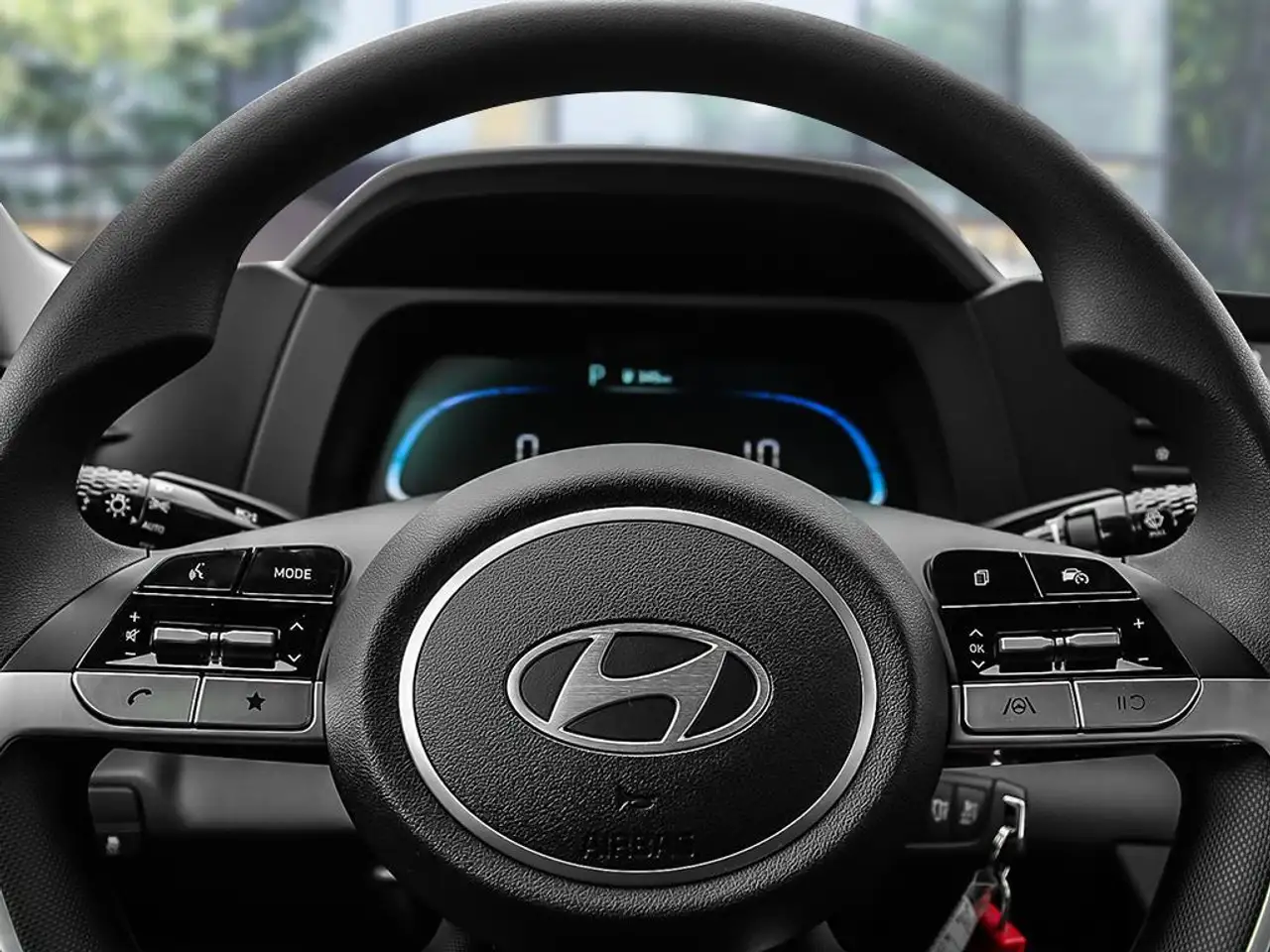 Hyundai ELANTRA fotografie Hyundai ELANTRA