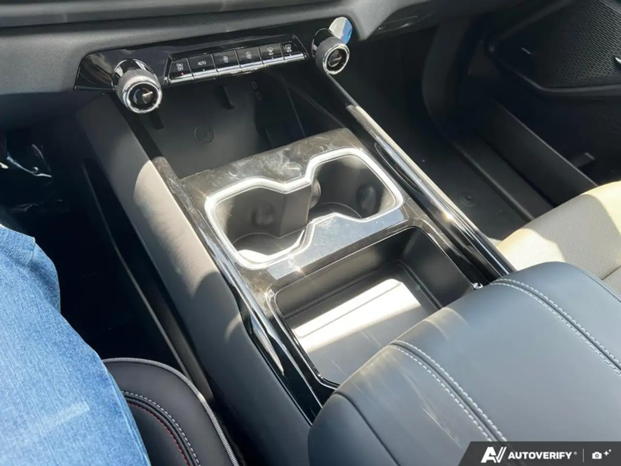 Chevrolet Silverado EV снимка Chevrolet Silverado EV