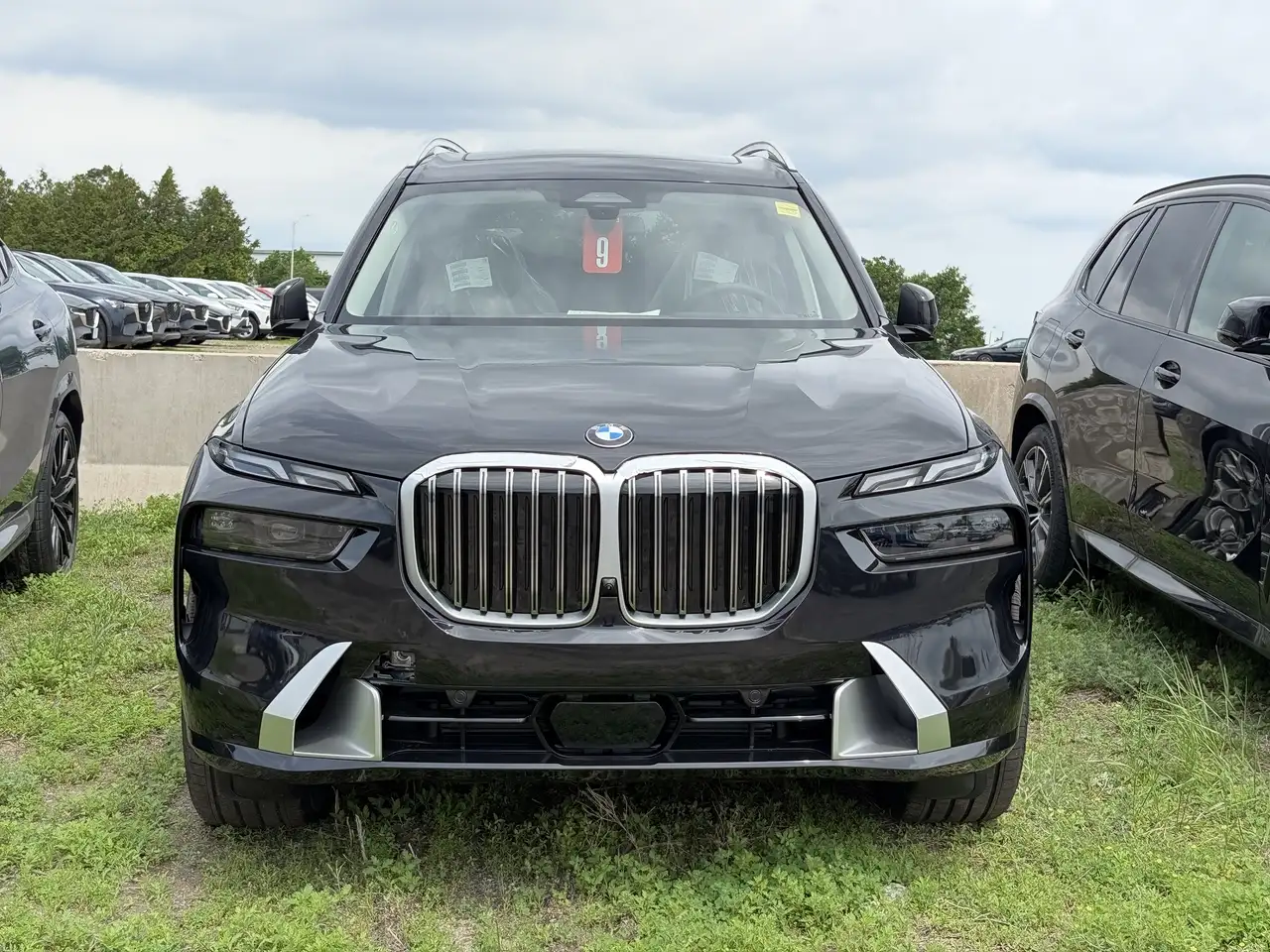 BMW X7 photo BMW X7