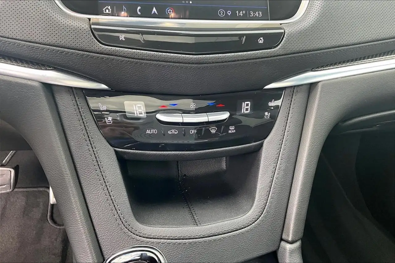 Cadillac XT5 fotografie Cadillac XT5