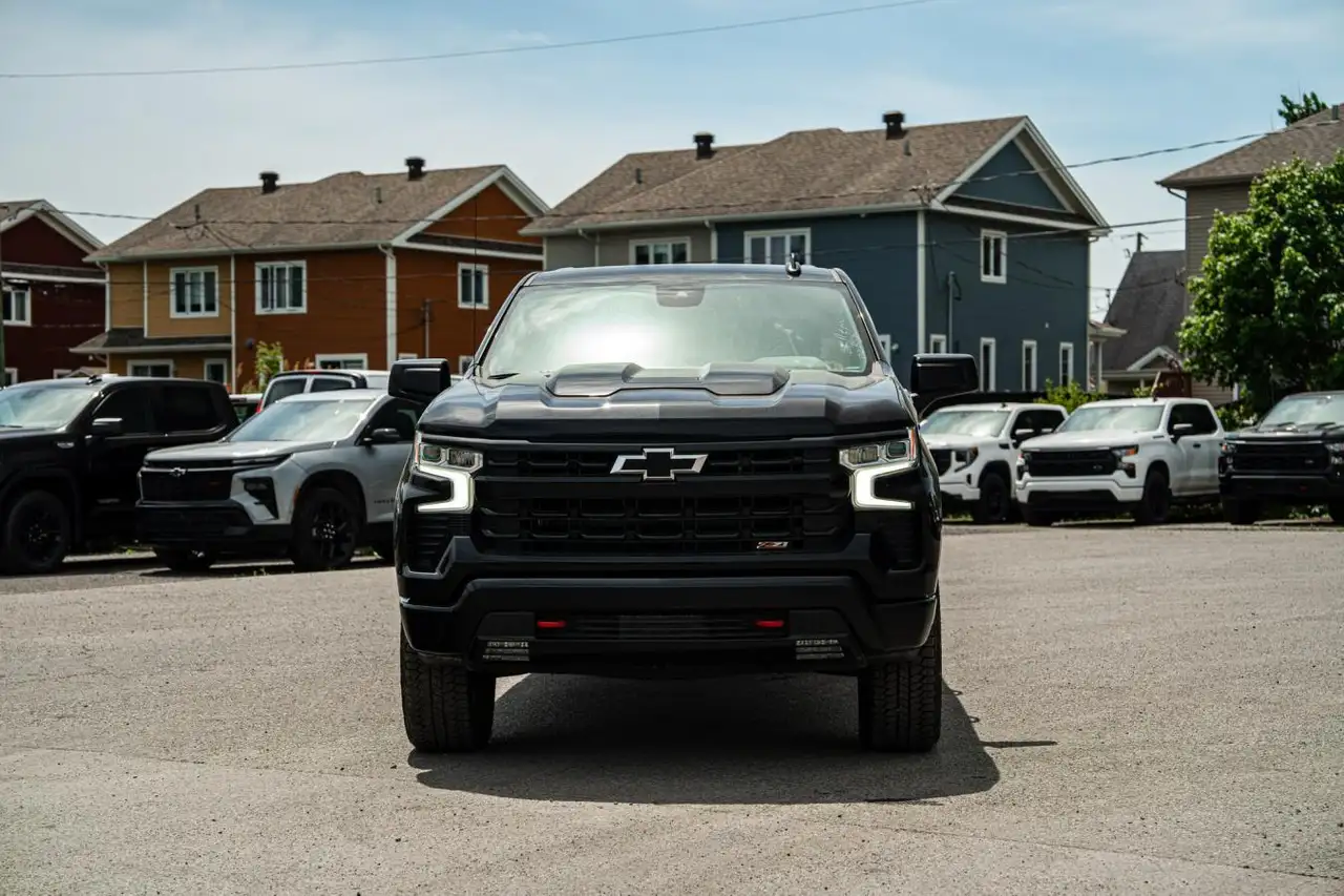 Chevrolet Silverado 1500 снимка Chevrolet Silverado 1500