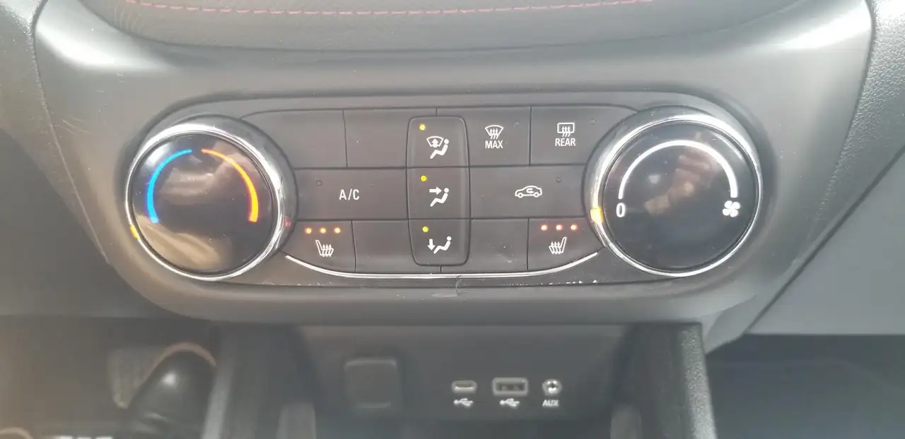 Chevrolet Trailblazer снимка Chevrolet Trailblazer