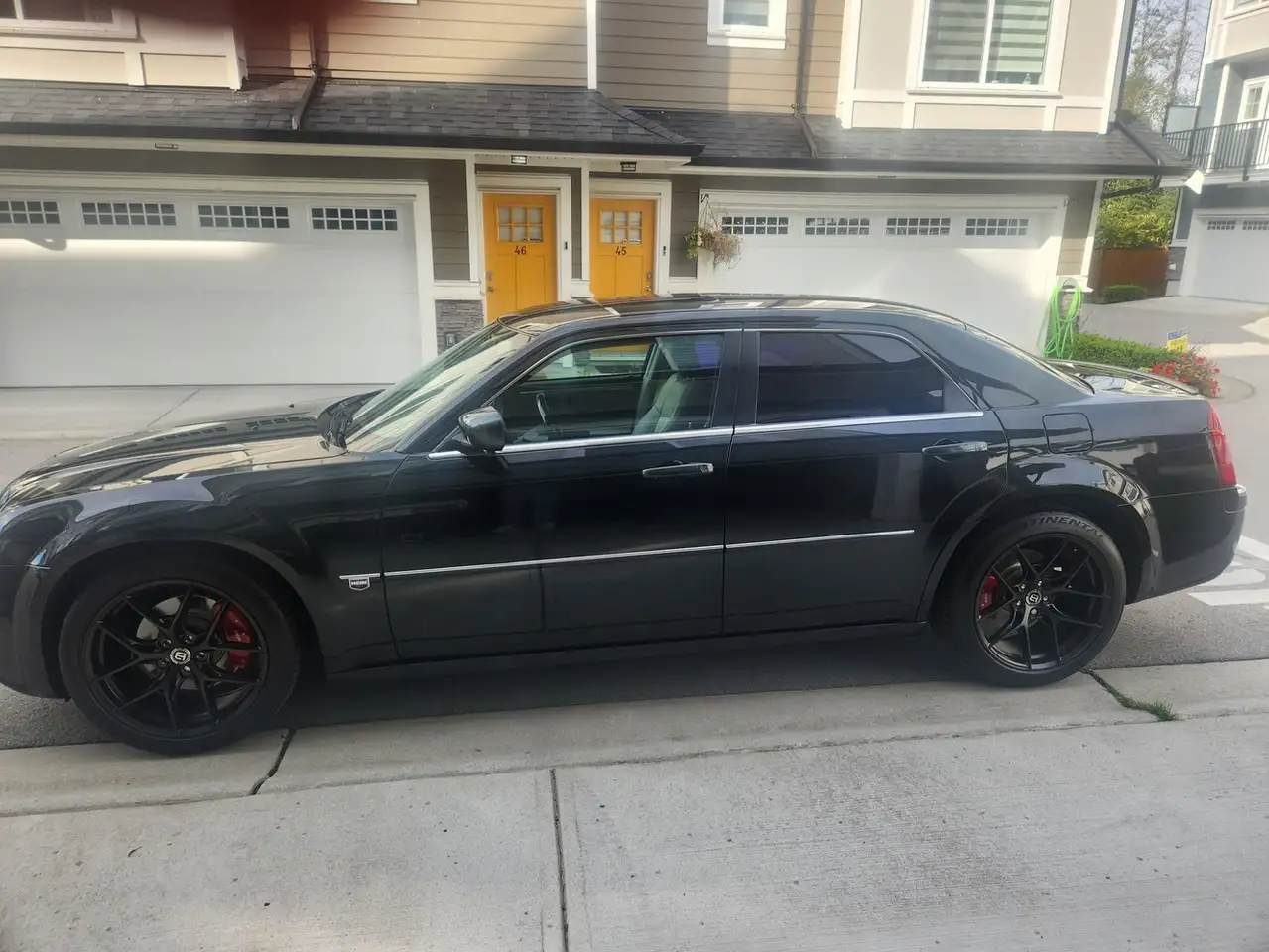 Chrysler 300 photo Chrysler 300