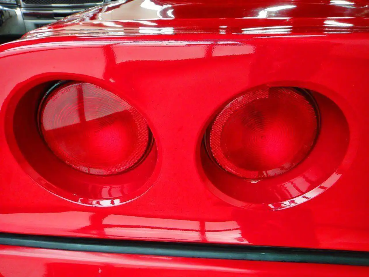 Chevrolet Corvette снимка Chevrolet Corvette