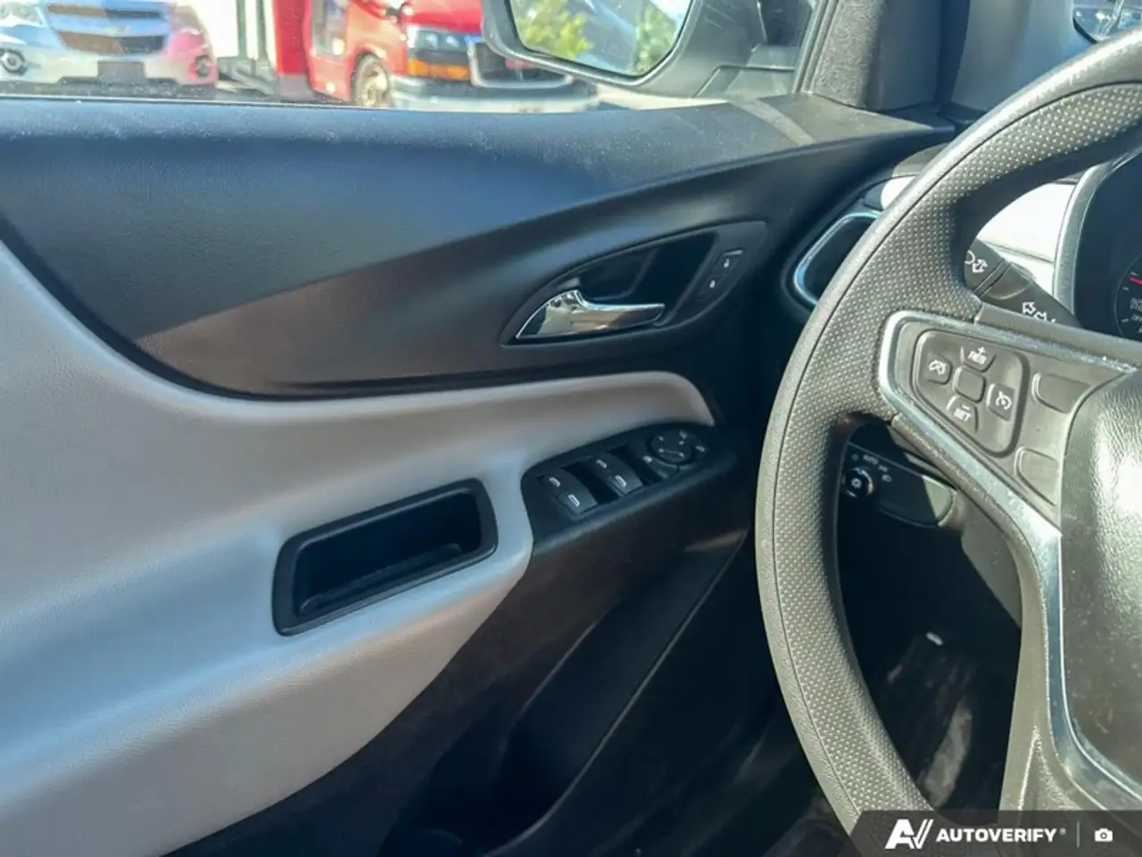 Chevrolet Equinox снимка Chevrolet Equinox