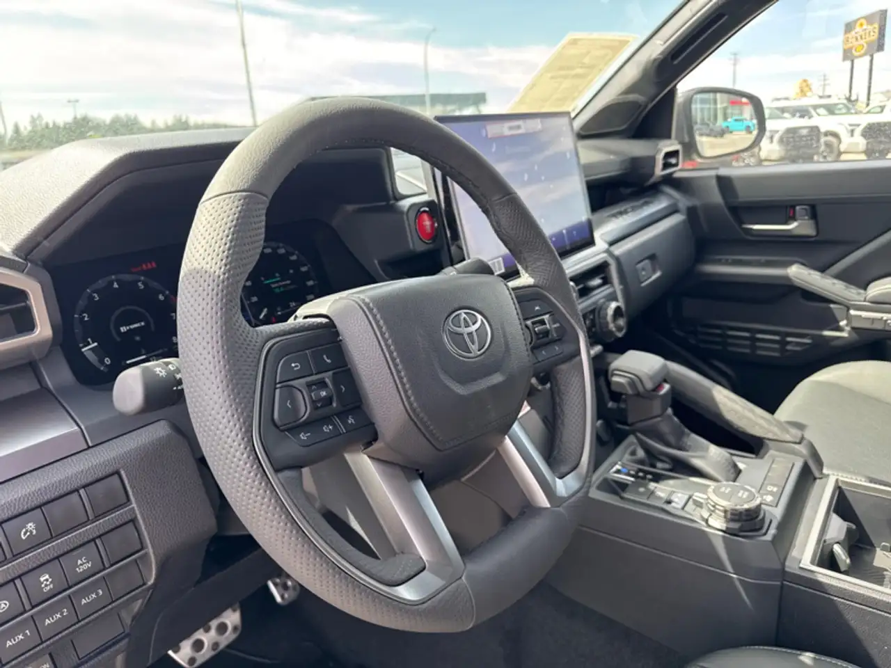 Toyota Tacoma снимка Toyota Tacoma