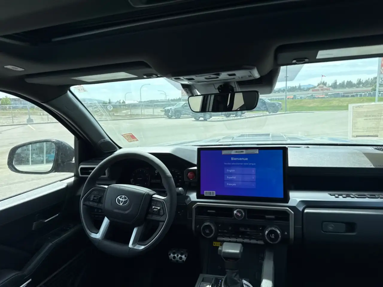 Toyota Tacoma снимка Toyota Tacoma
