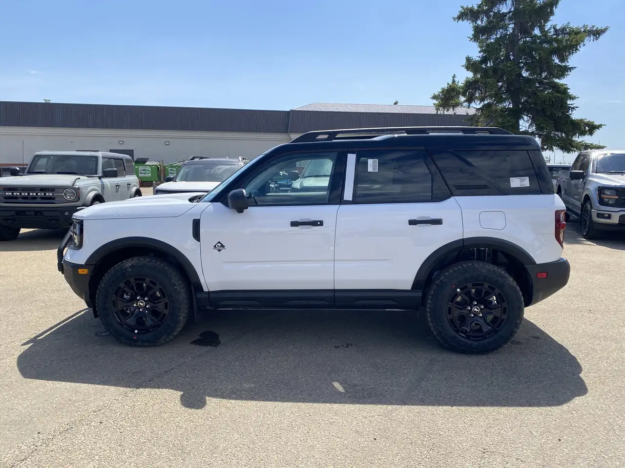 Ford Bronco Sport photo Ford Bronco Sport