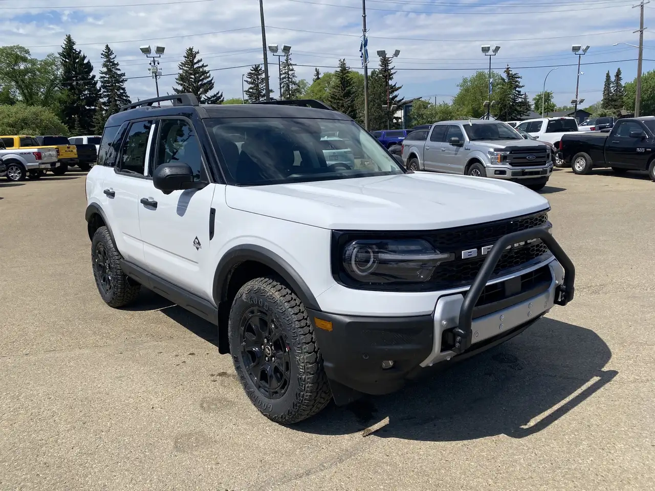 Ford Bronco Sport photo Ford Bronco Sport