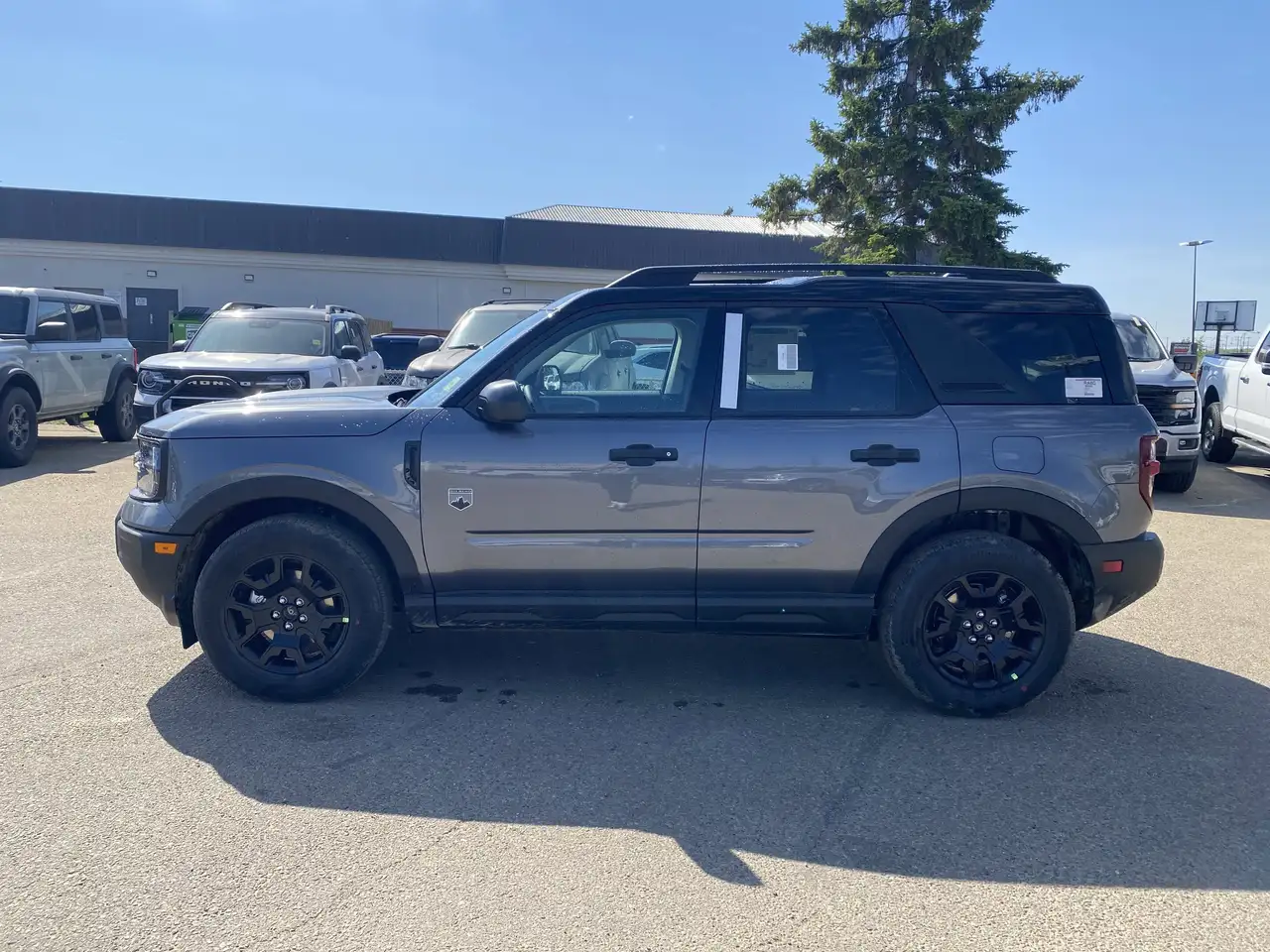 Ford Bronco Sport photo Ford Bronco Sport