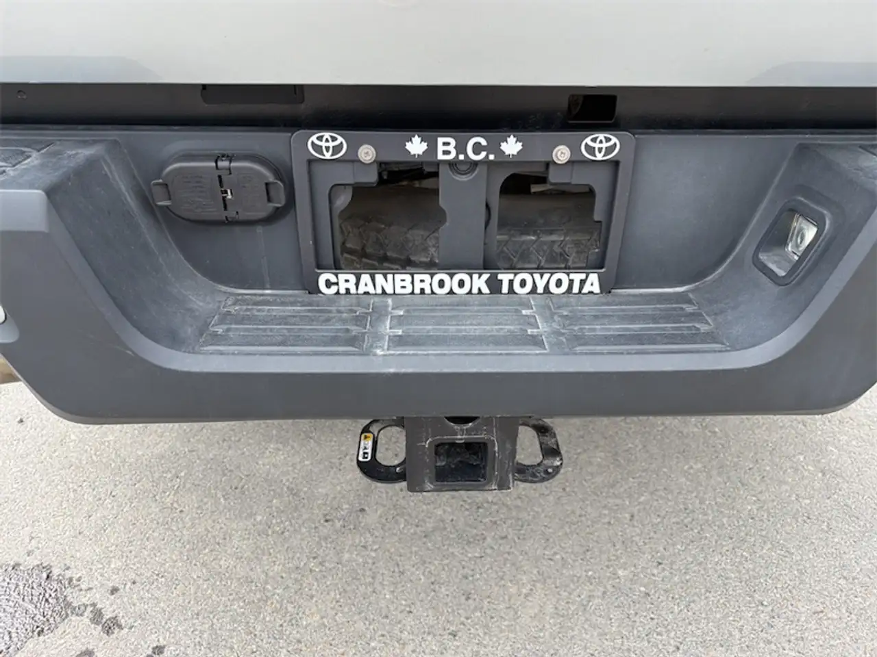 Toyota Tacoma снимка Toyota Tacoma