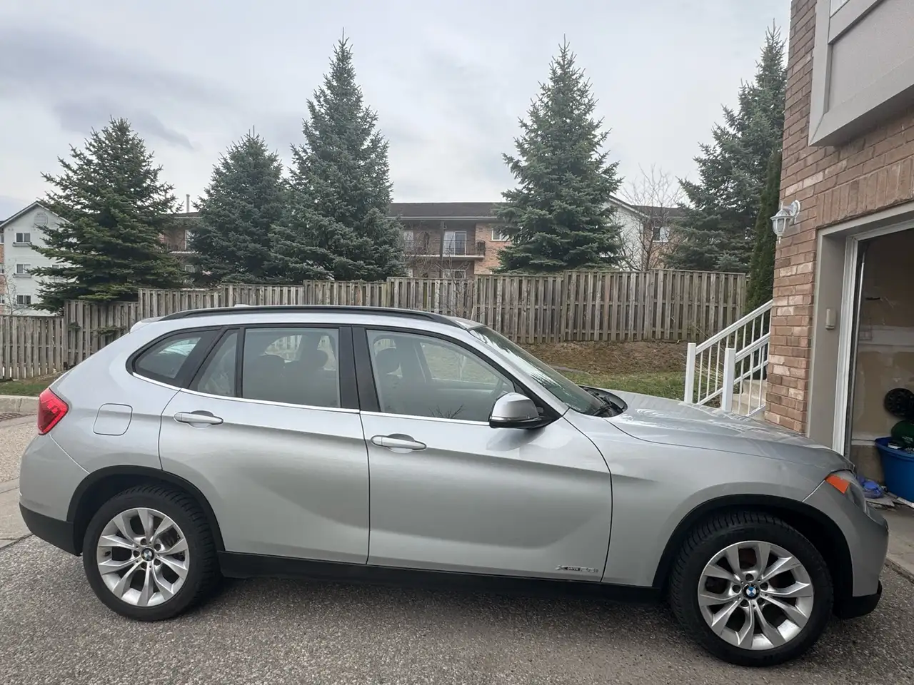 BMW X1 снимка BMW X1