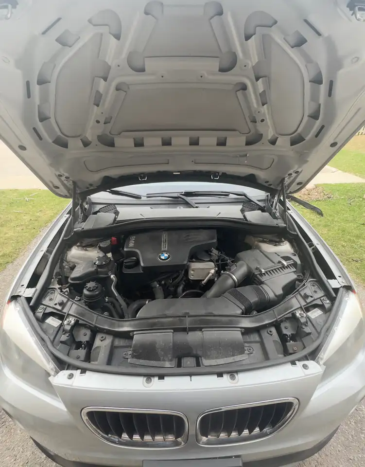 BMW X1 снимка BMW X1