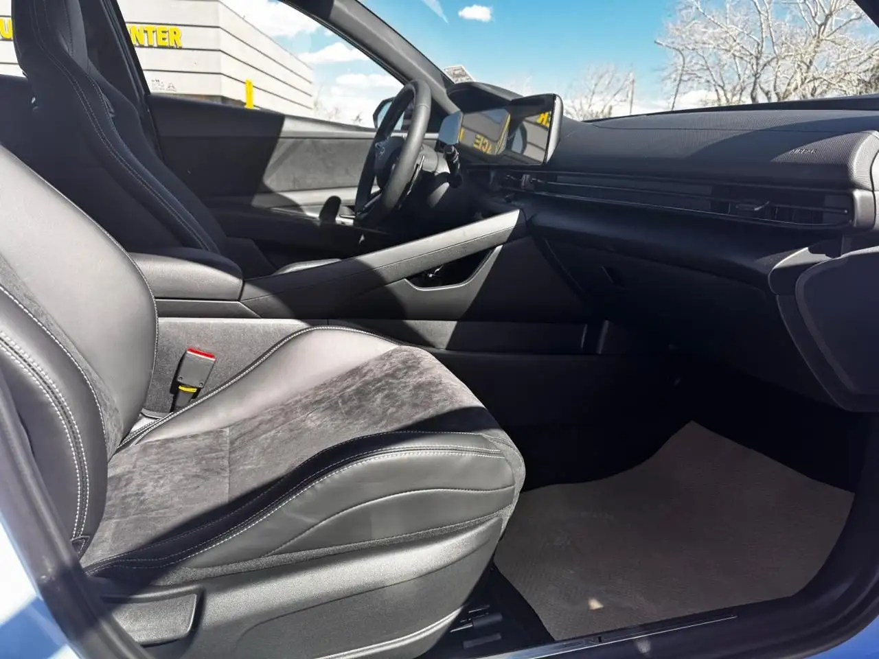 Hyundai ELANTRA снимка Hyundai ELANTRA