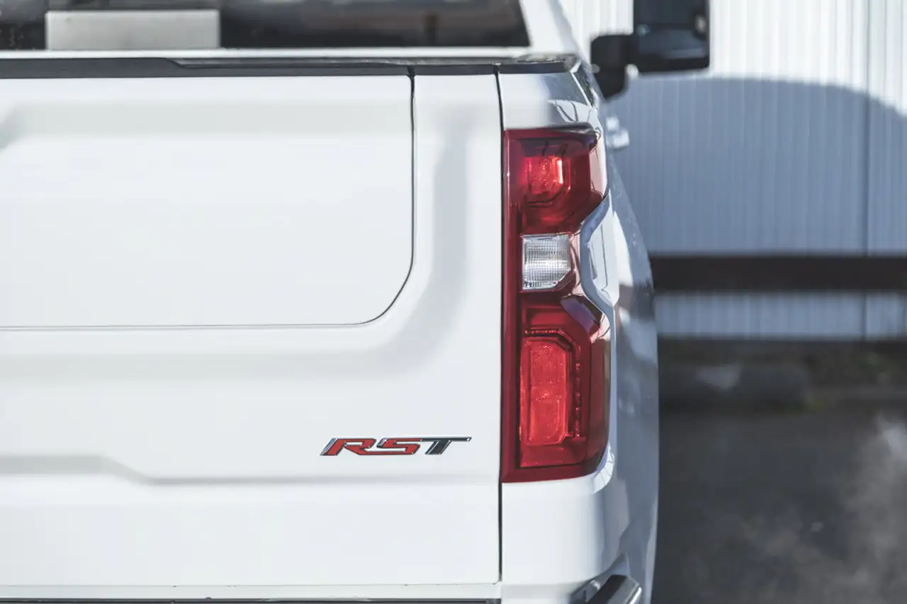 Chevrolet Silverado 1500 fotografie Chevrolet Silverado 1500