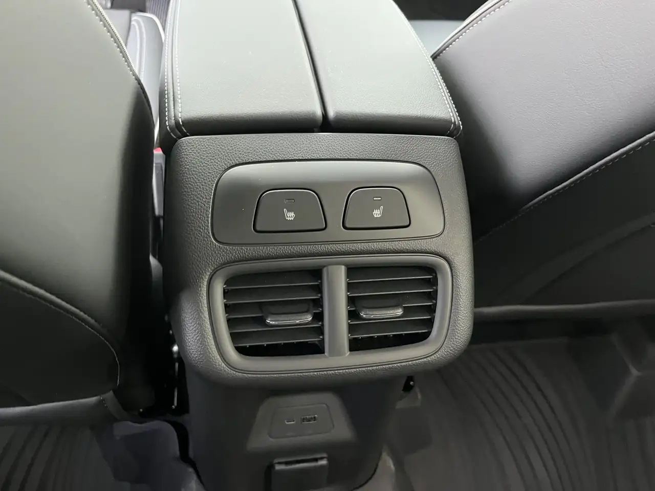 Buick Envision снимка Buick Envision