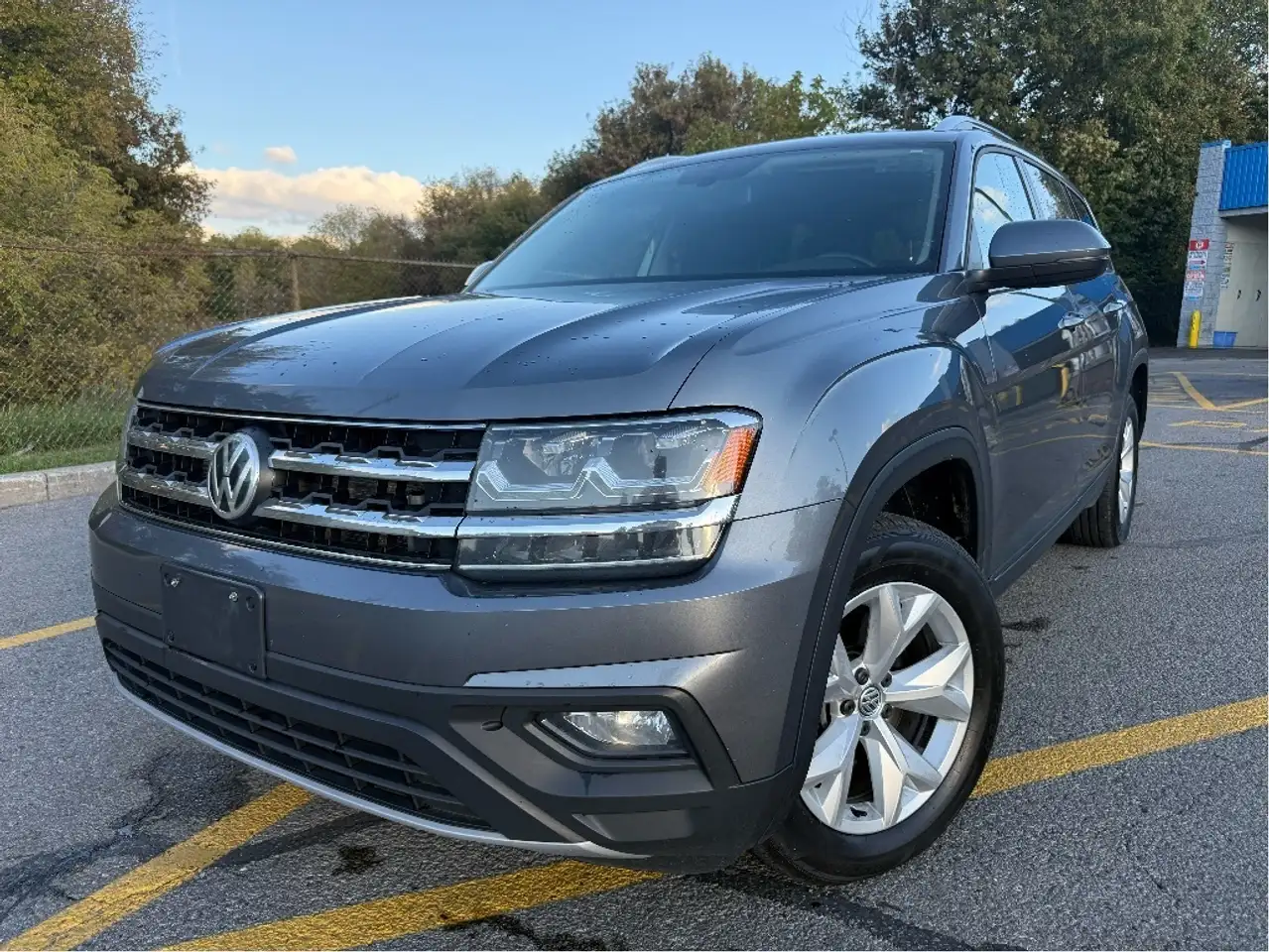Volkswagen Atlas снимка Volkswagen Atlas