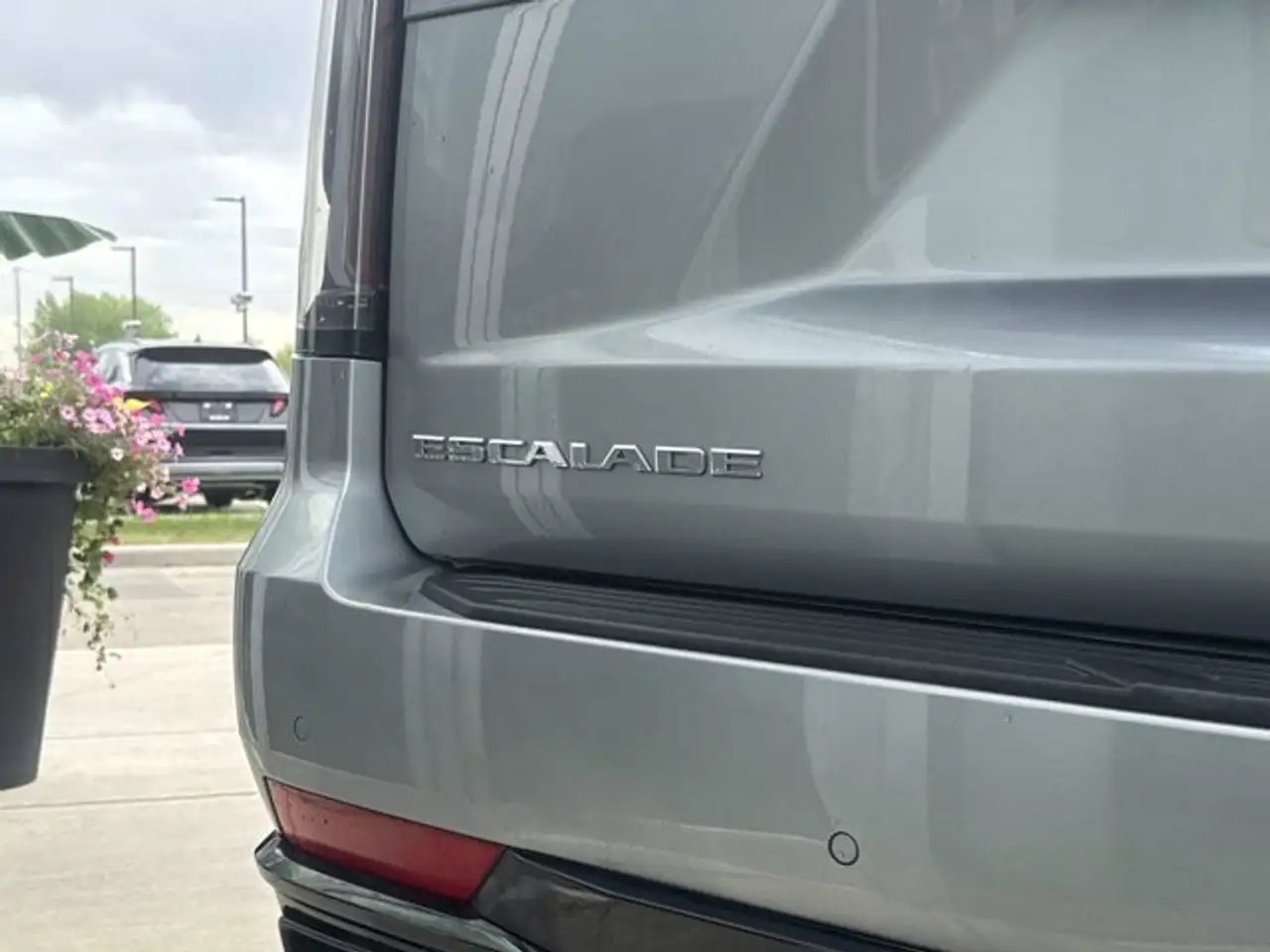 Cadillac Escalade photo Cadillac Escalade