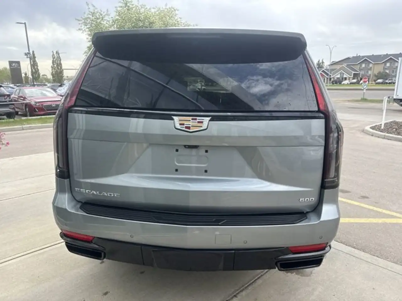 Cadillac Escalade photo Cadillac Escalade