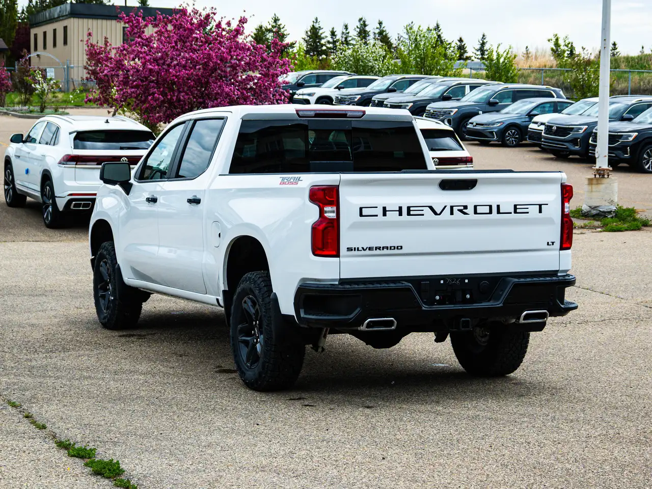 Chevrolet Silverado 1500 снимка Chevrolet Silverado 1500
