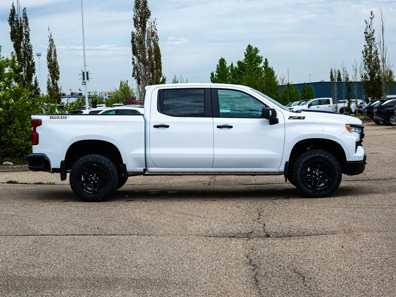 Chevrolet Silverado 1500 снимка Chevrolet Silverado 1500