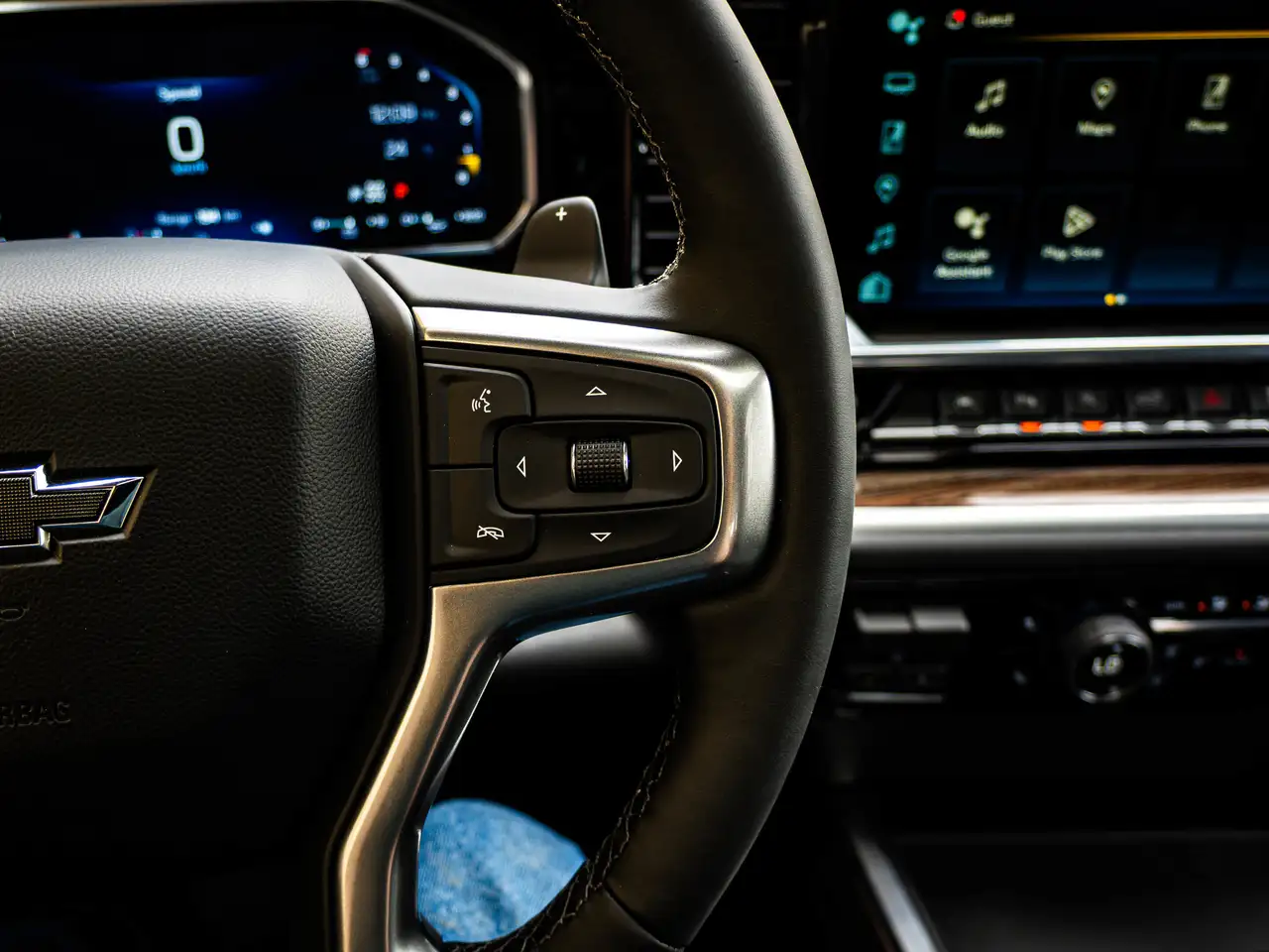 Chevrolet Silverado 1500 снимка Chevrolet Silverado 1500