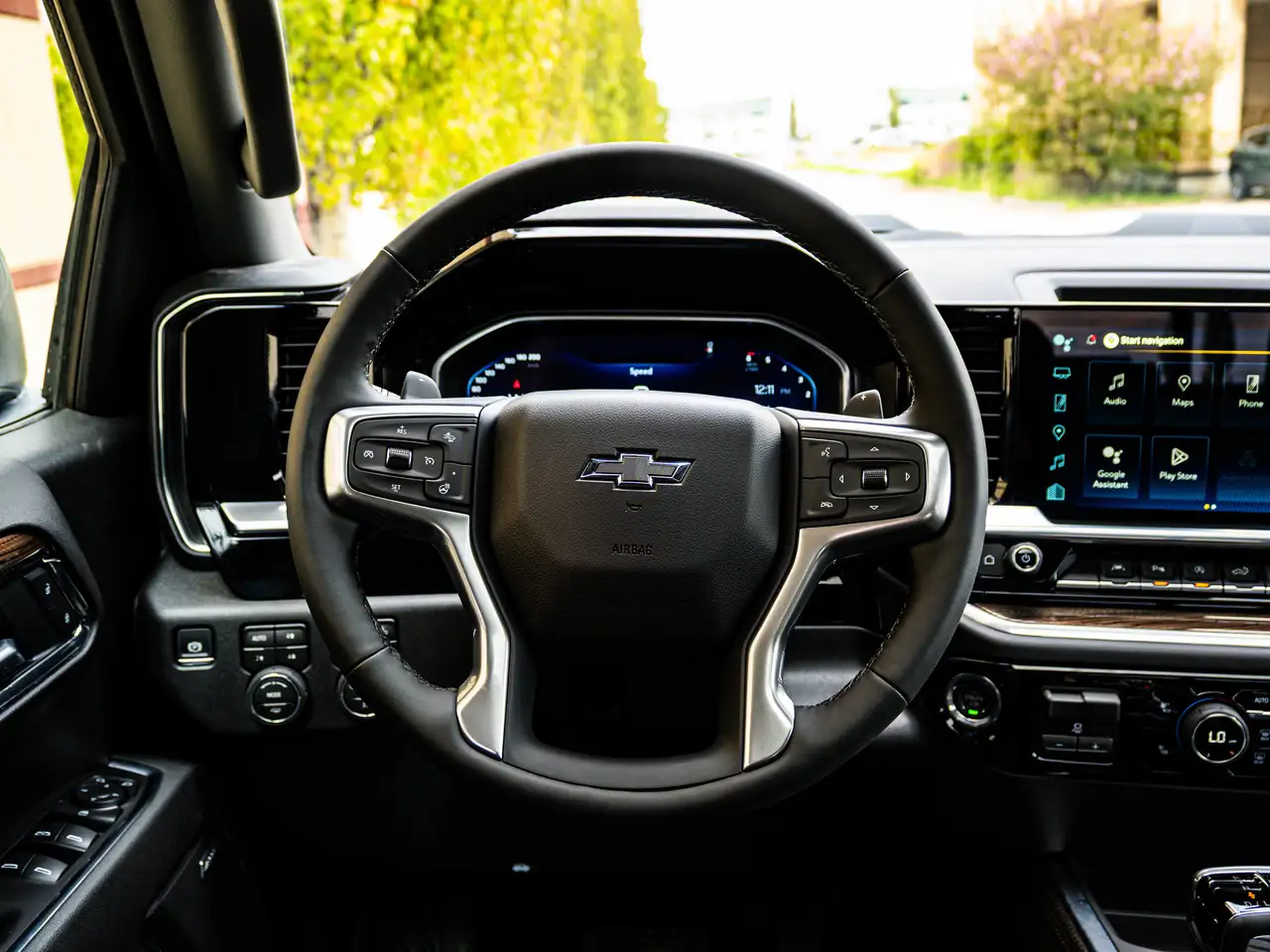 Chevrolet Silverado 1500 снимка Chevrolet Silverado 1500