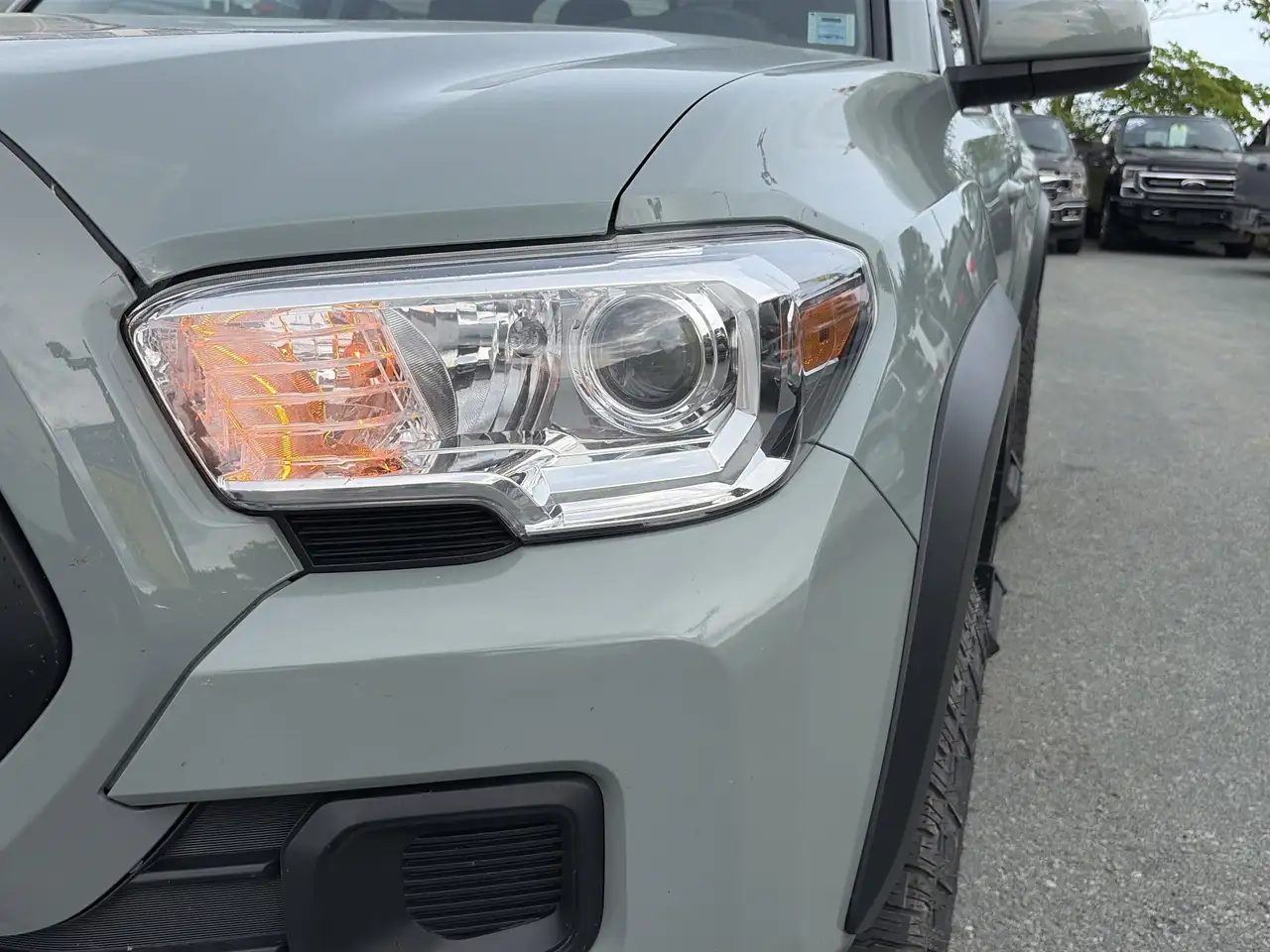 Toyota Tacoma photo Toyota Tacoma