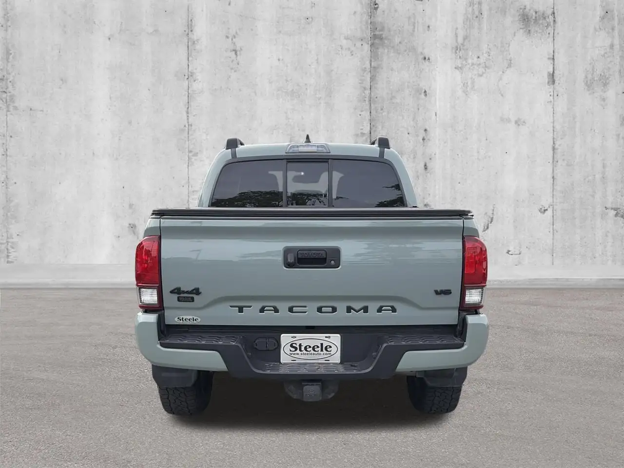 Toyota Tacoma photo Toyota Tacoma