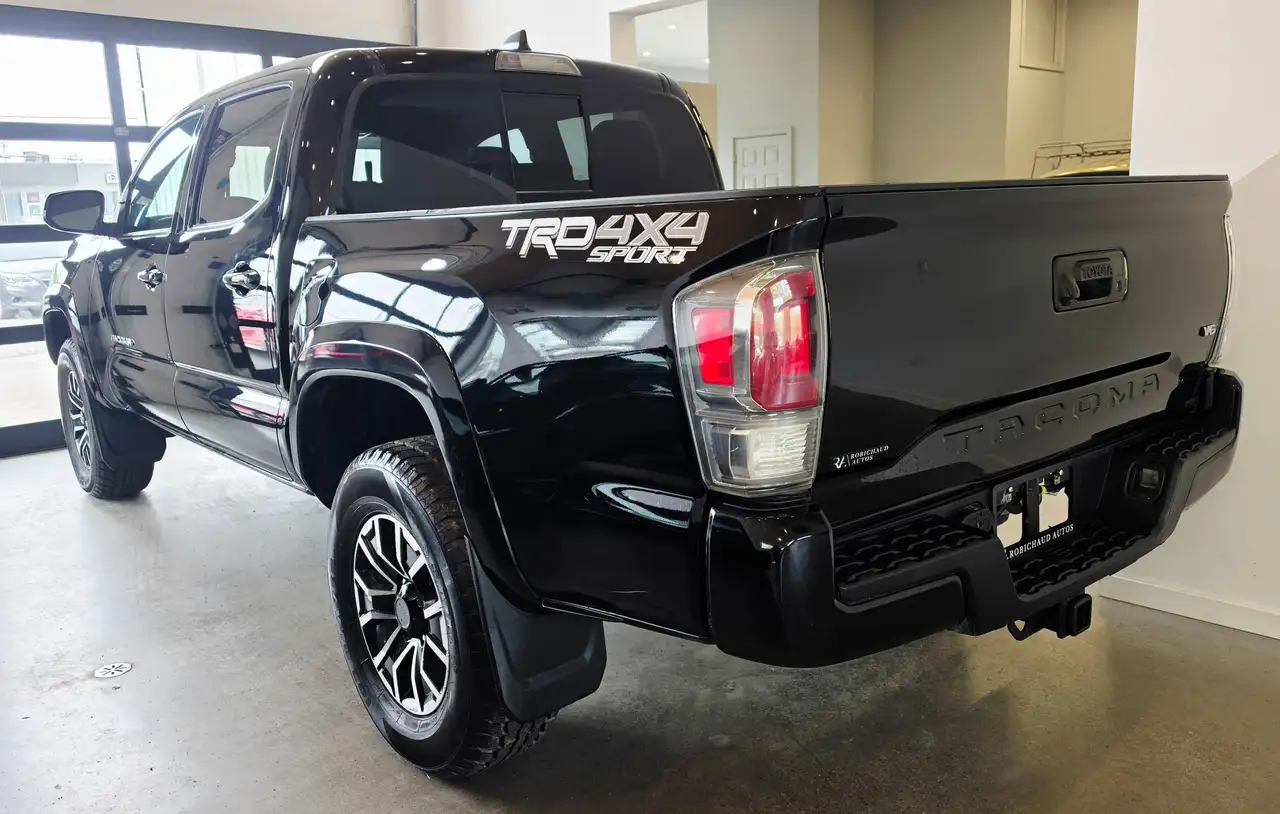 Toyota Tacoma fotografie Toyota Tacoma