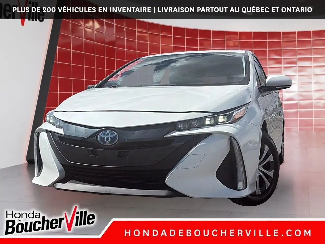 Toyota Prius Prime снимка Toyota Prius Prime