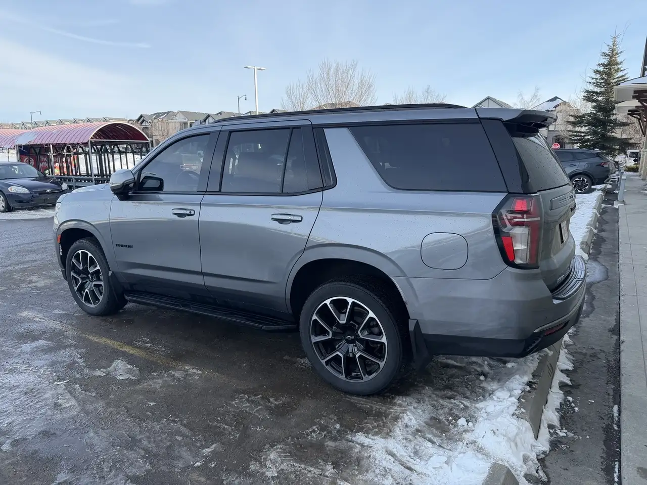 Chevrolet Tahoe снимка Chevrolet Tahoe