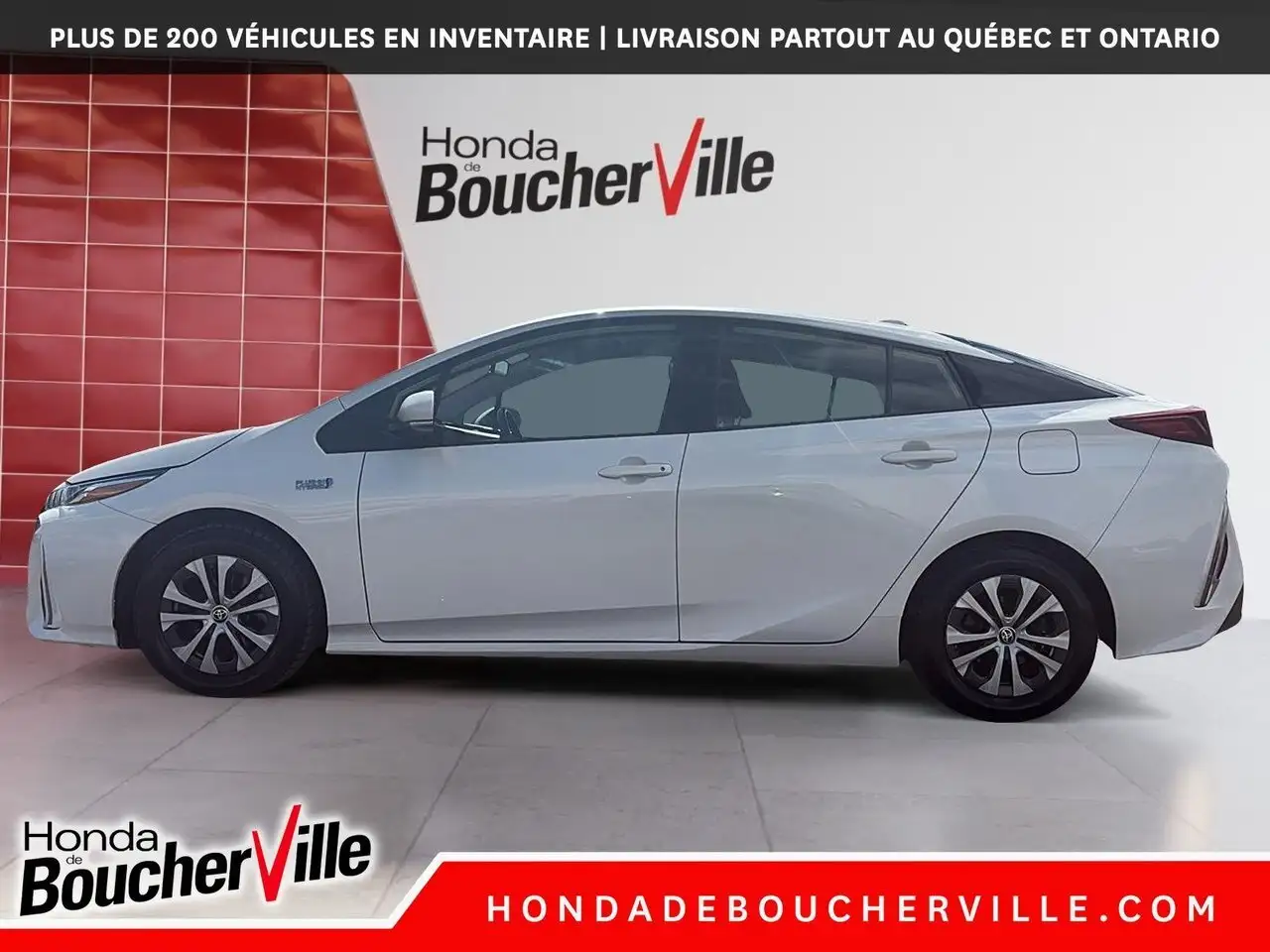 Toyota Prius Prime снимка Toyota Prius Prime
