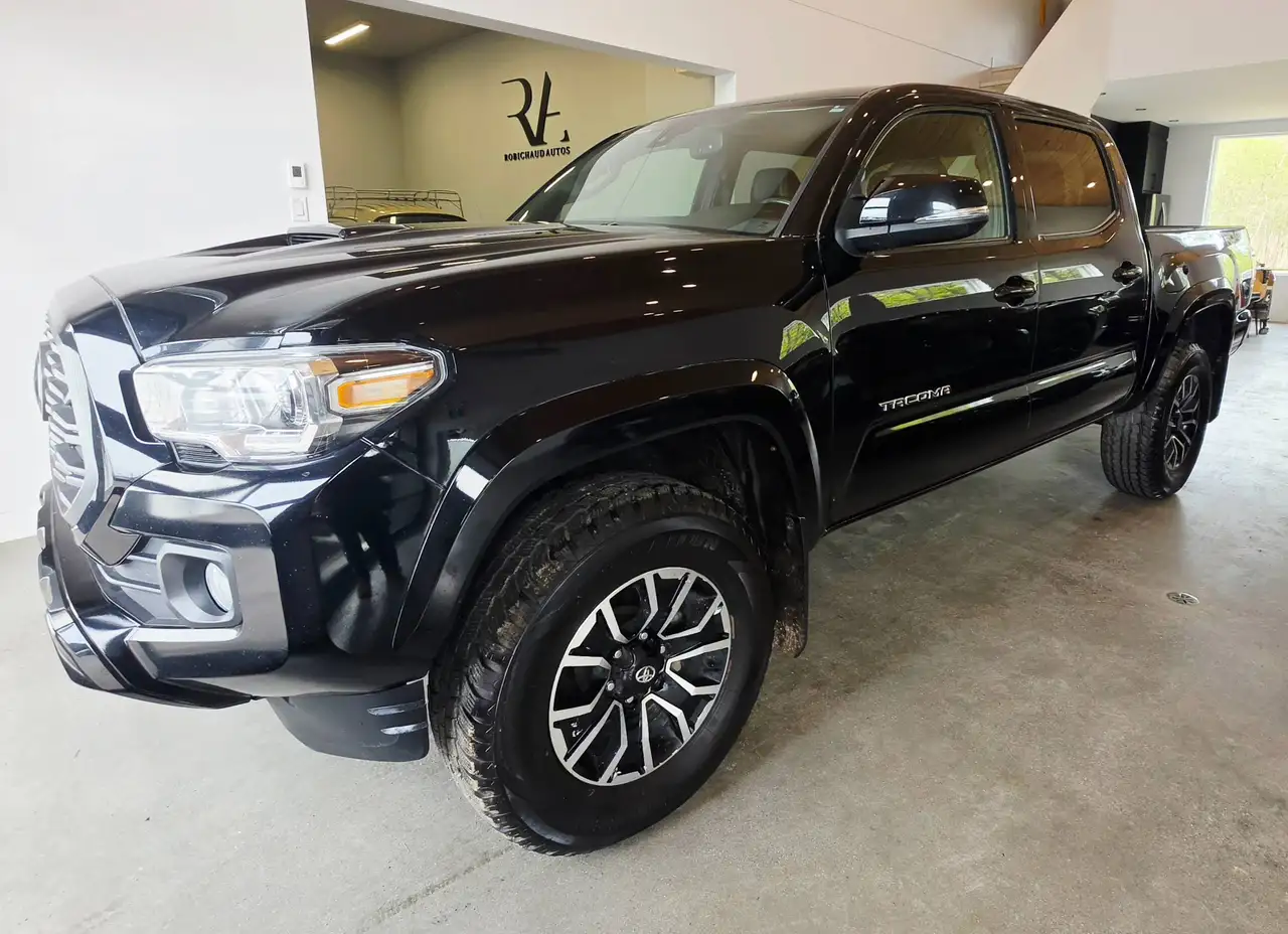 Toyota Tacoma fotografie Toyota Tacoma