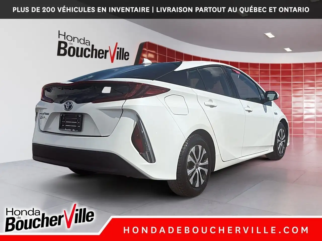 Toyota Prius Prime снимка Toyota Prius Prime