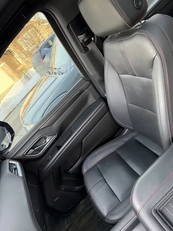 Chevrolet Tahoe снимка Chevrolet Tahoe