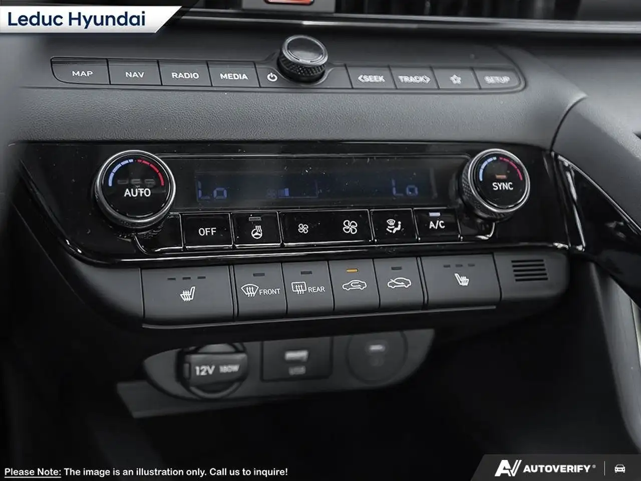 Hyundai ELANTRA photo Hyundai ELANTRA