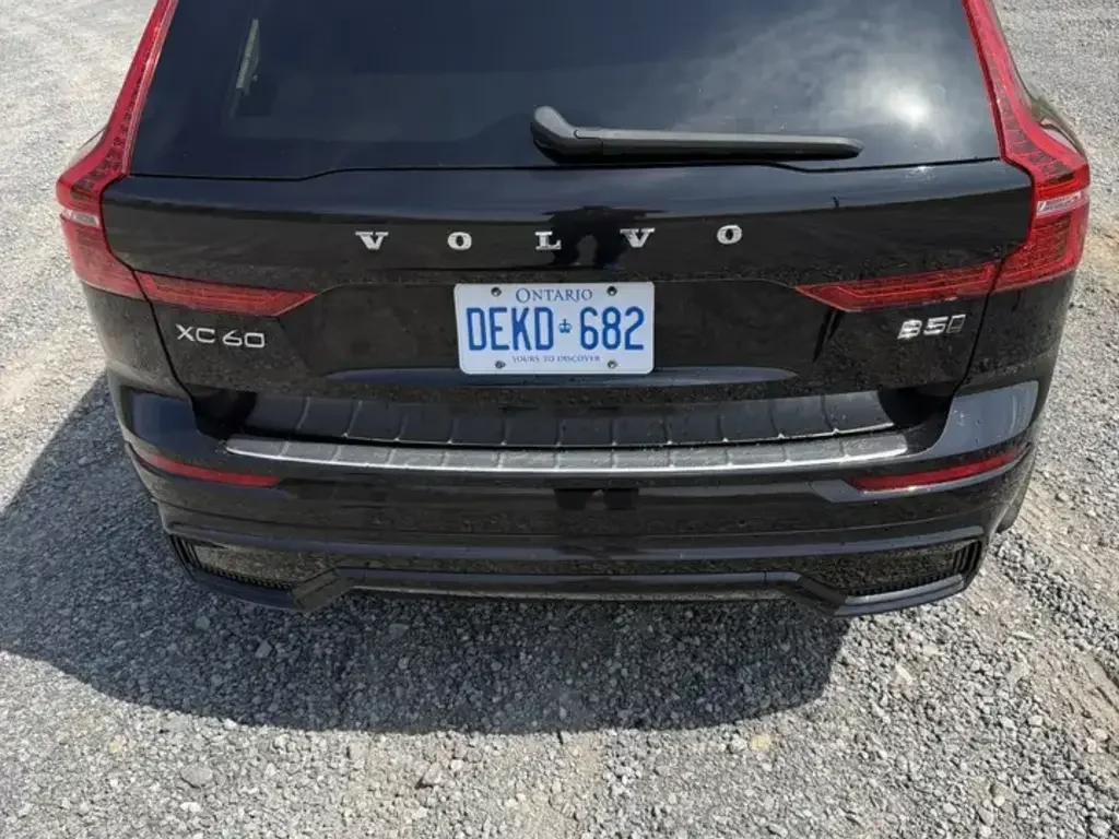 Volvo XC60 снимка Volvo XC60