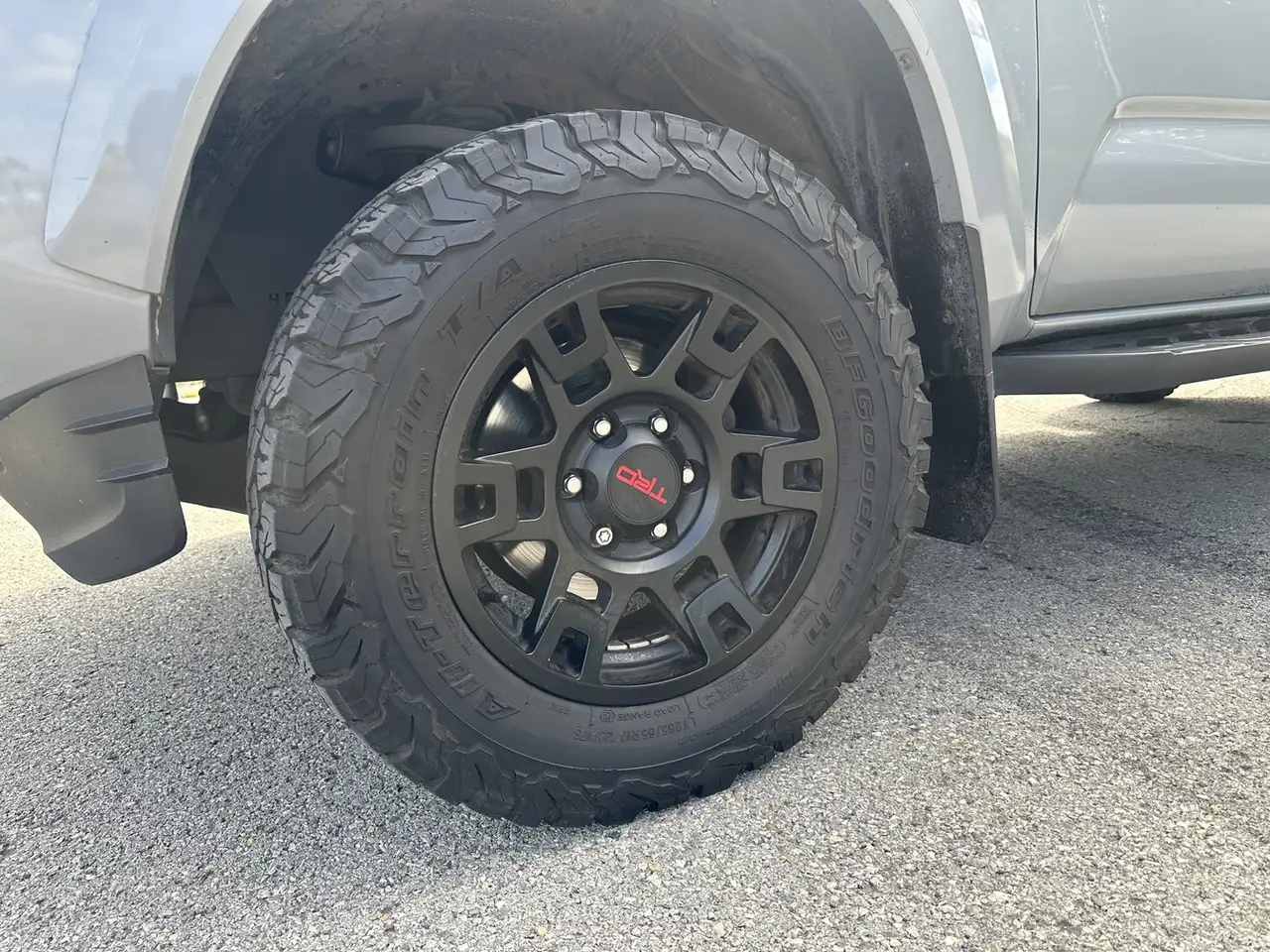 Toyota Tacoma снимка Toyota Tacoma