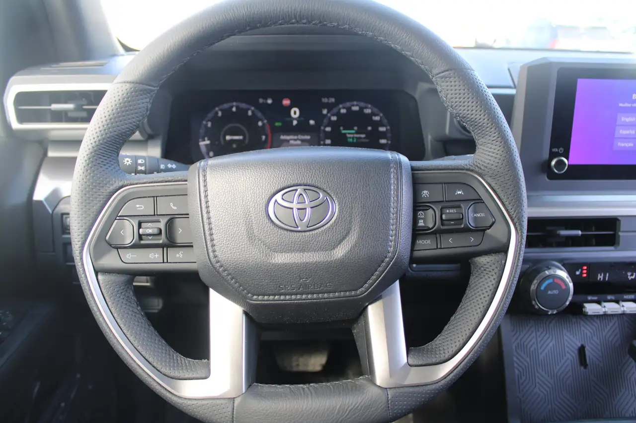 Toyota Tacoma снимка Toyota Tacoma