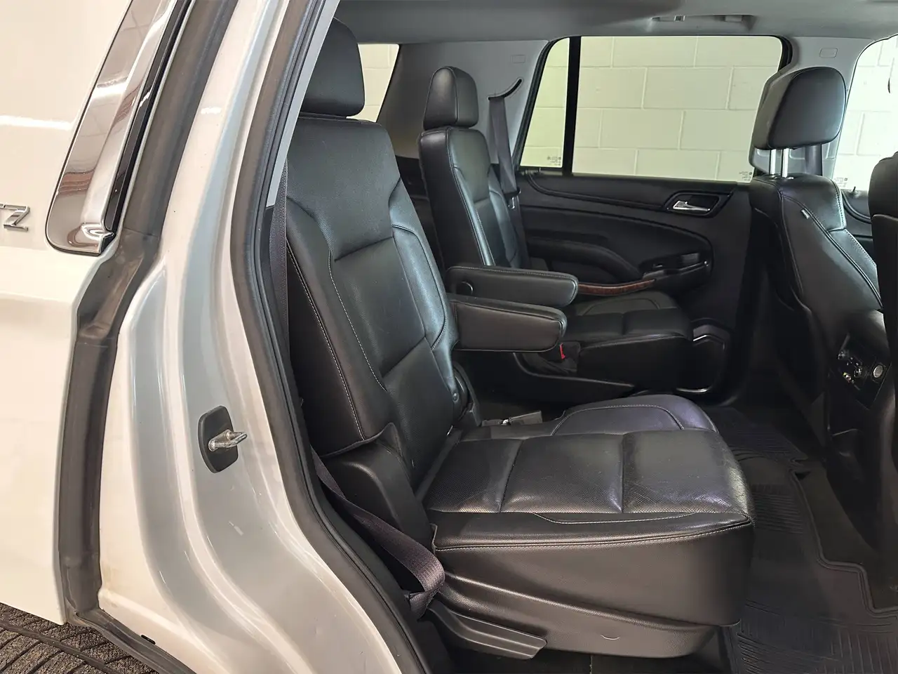 Chevrolet Tahoe photo Chevrolet Tahoe