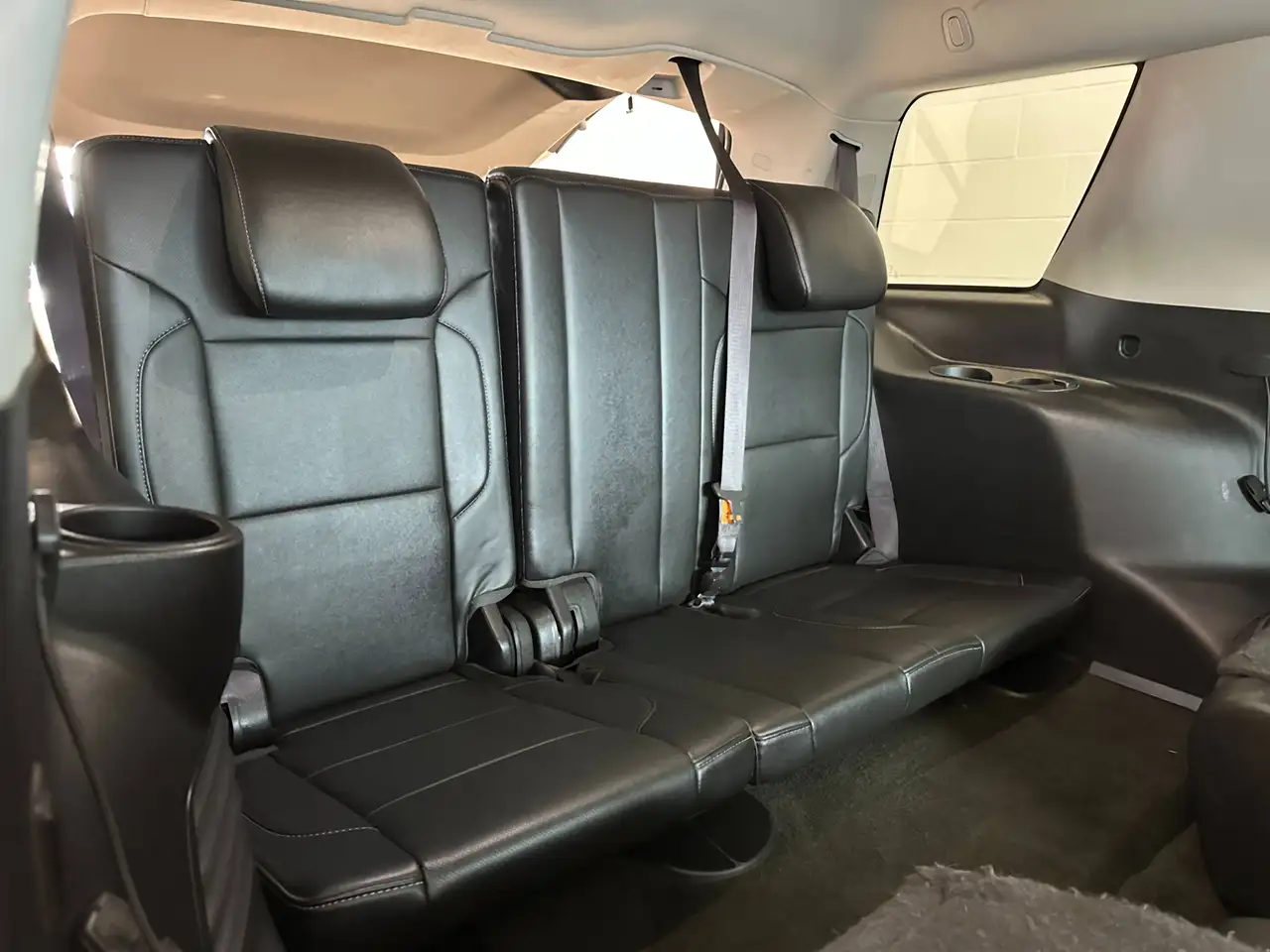 Chevrolet Tahoe photo Chevrolet Tahoe