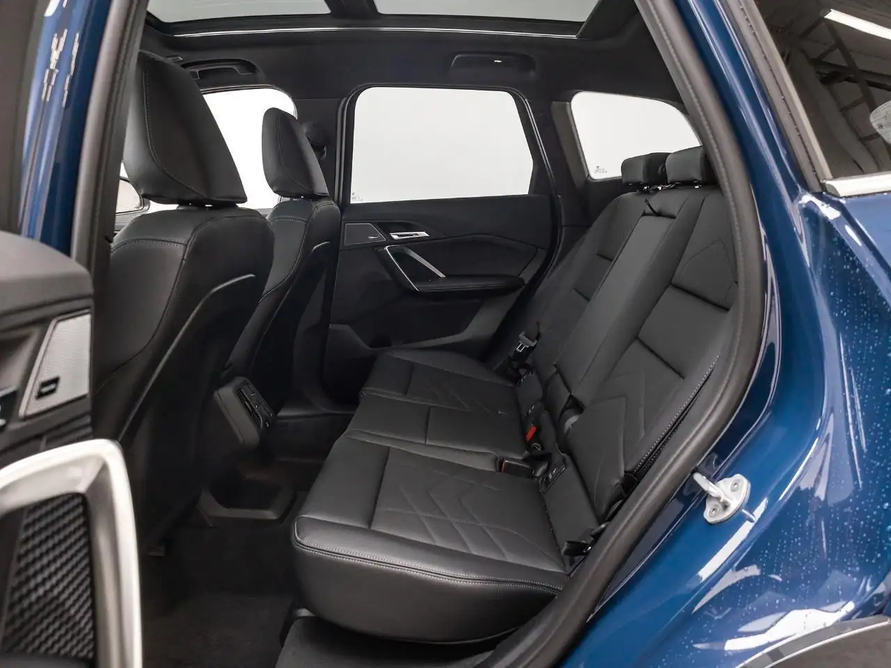 BMW X1 photo BMW X1