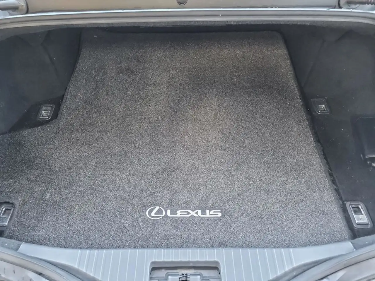 Lexus LC снимка Lexus LC